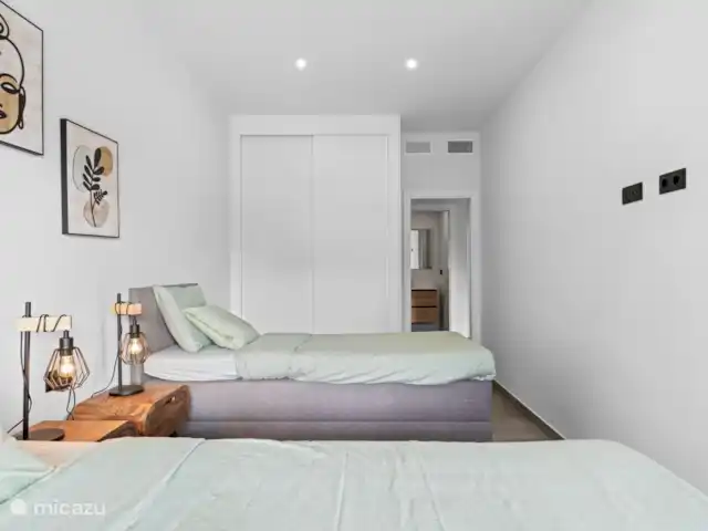 Location de Vacances Espagne, Costa Blanca, Orihuela Costa, appartement - Appartement ensoleillé avec méga terrasse Chambre 2