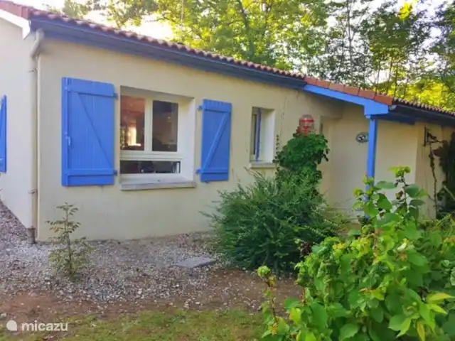 Maison de vacances Le Chat Maison 175 | France, Charente, Écuras - bungalow La porte d’entrée