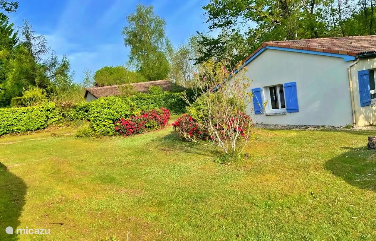 Sonnenbaden im Garten