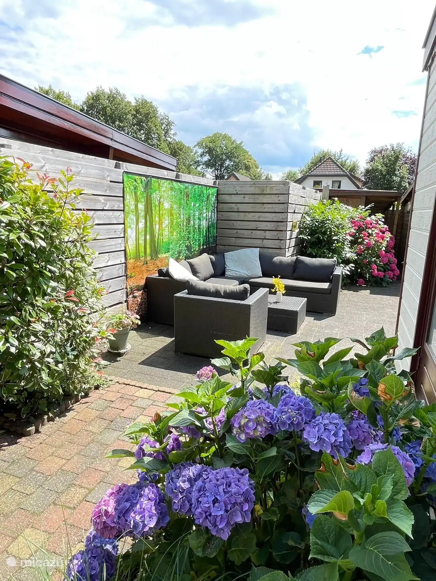 Eingezäunter Garten