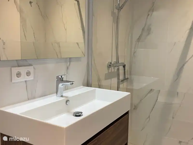 Badkamer 2