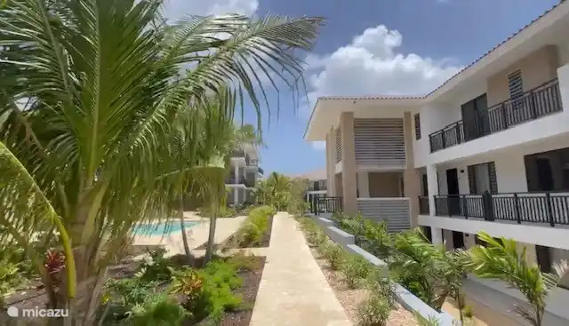 The Breeze apartment complex 