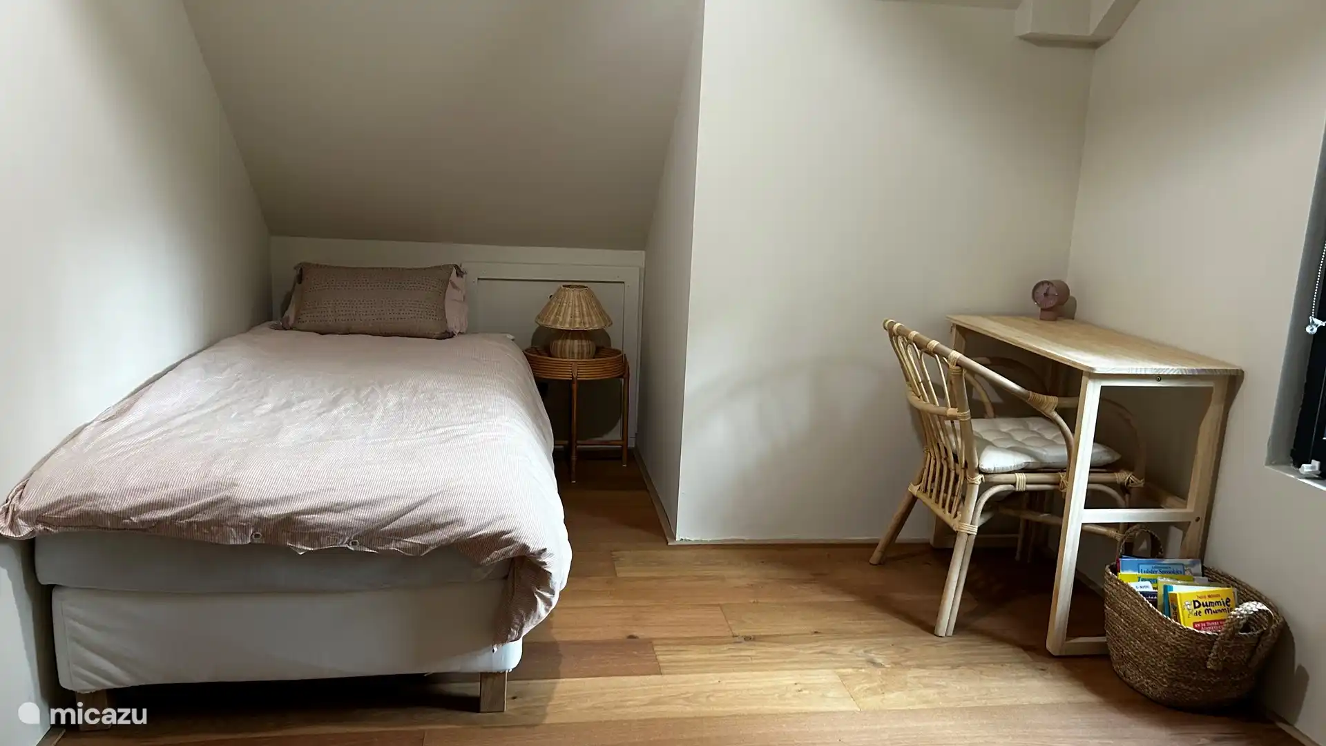 Schlafzimmer 1 im Obergeschoss, Bett 1