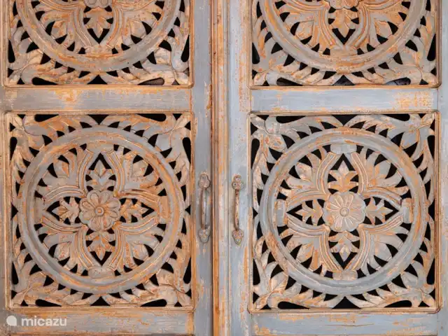 Casa Riad met ruim privé terras huren in Spanje, Costa del Sol, Málaga - appartement Sfeerbeeld omdat we hier blij van worden. De kast in de 2 persoonsslaapkamer om alle kleding netjes in op te bergen.
