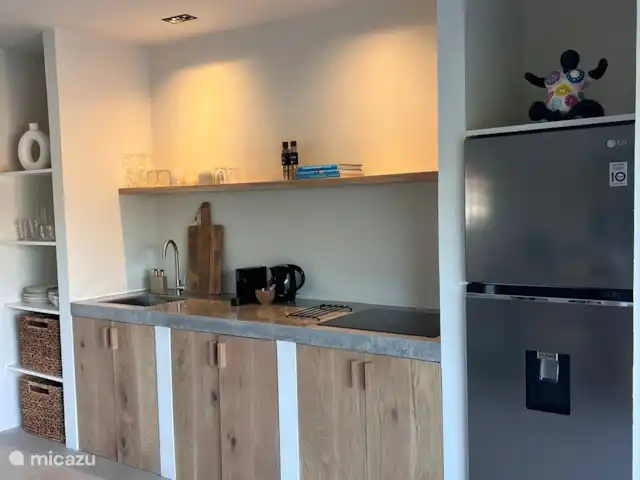Élégant et nouveau : Bamboo Bungalow | Curaçao, Banda Ariba (est), Brakkeput Abou - appartement La cuisine de luxe.
