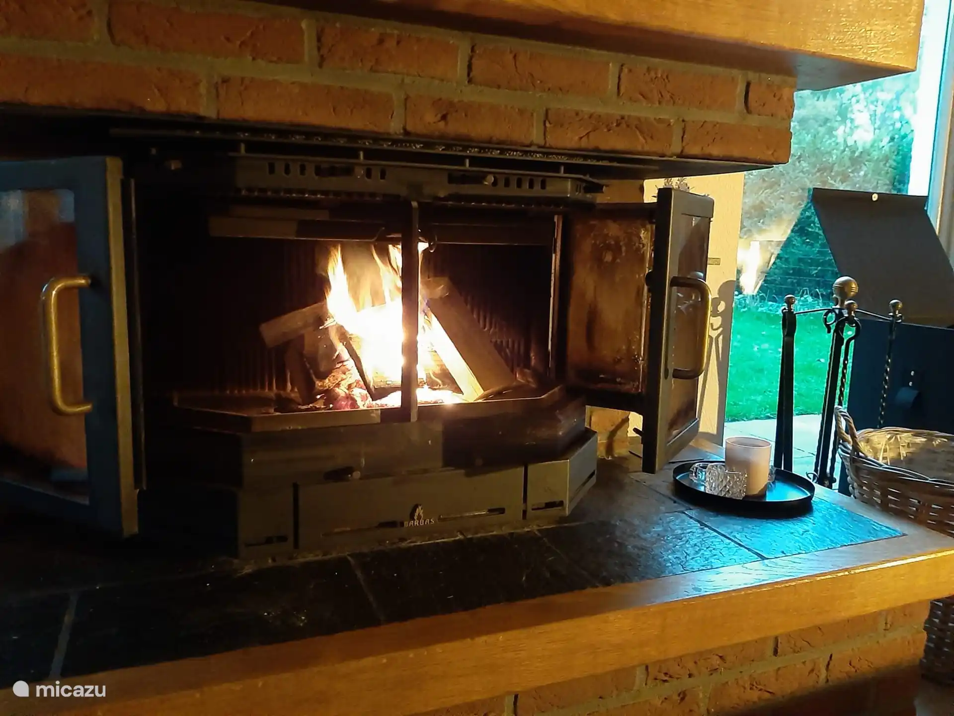 Kamin an kälteren Tagen.