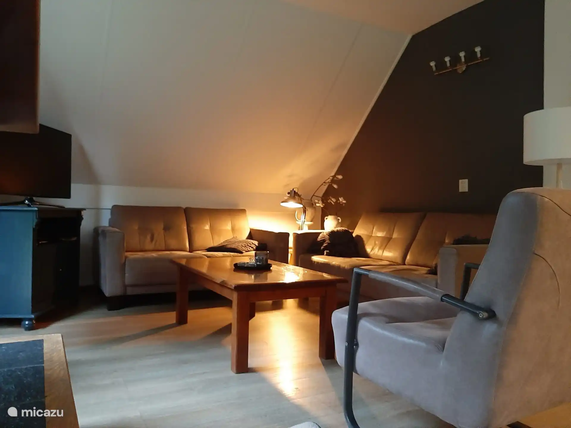 Gemütliche Sitzecke mit Kamin.