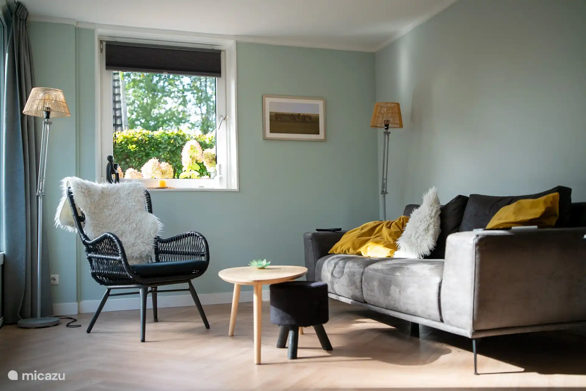 Unser gemütliches gemütliches Wohnzimmer.