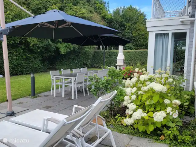 Paradis des vacances air marin | Pays-Bas, Zélande, Kamperland - maison de vacances Terrasse avec parasols