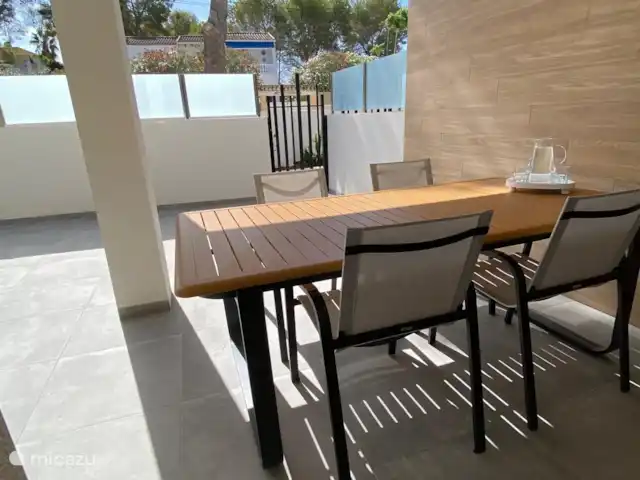 appartement huren in Spanje, Costa Blanca, Villamartin – Nieuw luxe appartement,groot terras  Terras