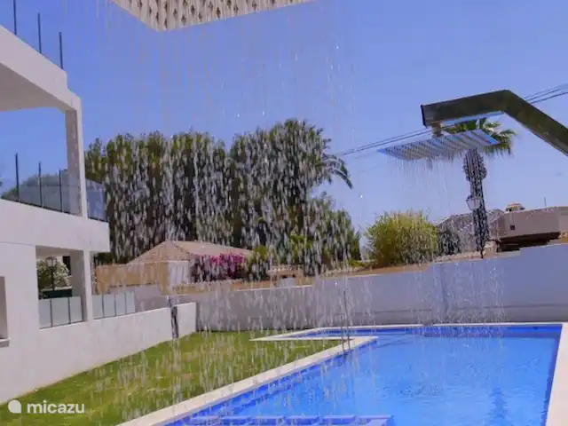 appartement huren in Spanje, Costa Blanca, Villamartin – Nieuw luxe appartement,groot terras  Zwembad