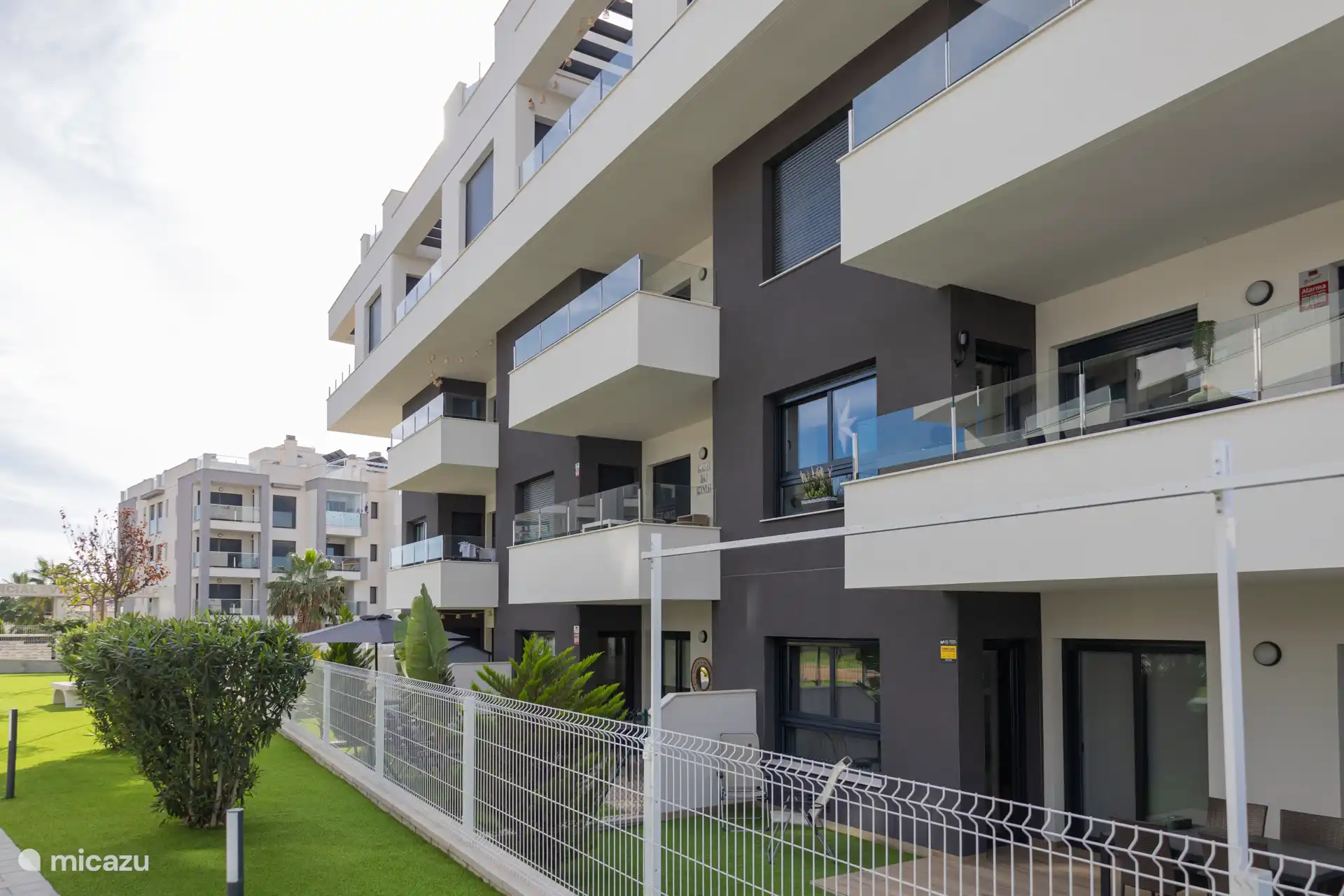 Private garden fully fenced.