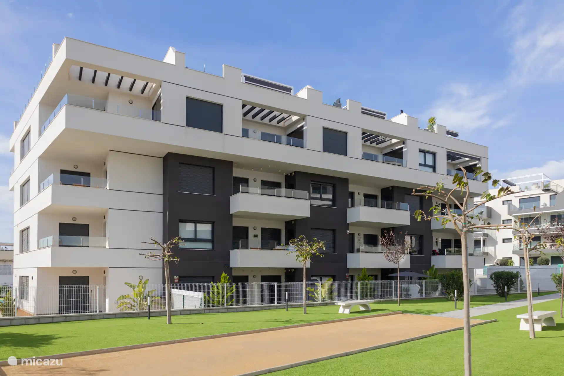 Playing jeu de boules on the complex is also possible.