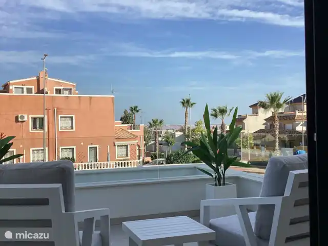 Villa Elena | Espagne, Costa Blanca, Los Montesinos - villa Chambre avec terrasse avec vue sur le lac salé