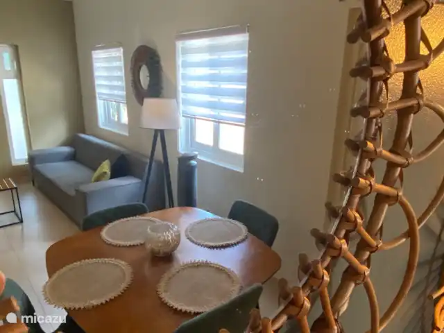 Appartement Aruba met zwembad huren in Aruba, Noord, Noord - appartement gezellige woonkamer