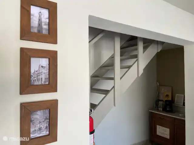 Appartement Aruba met zwembad huren in Aruba, Noord, Noord - appartement De trap naar boven beschikt ook over traphekjes