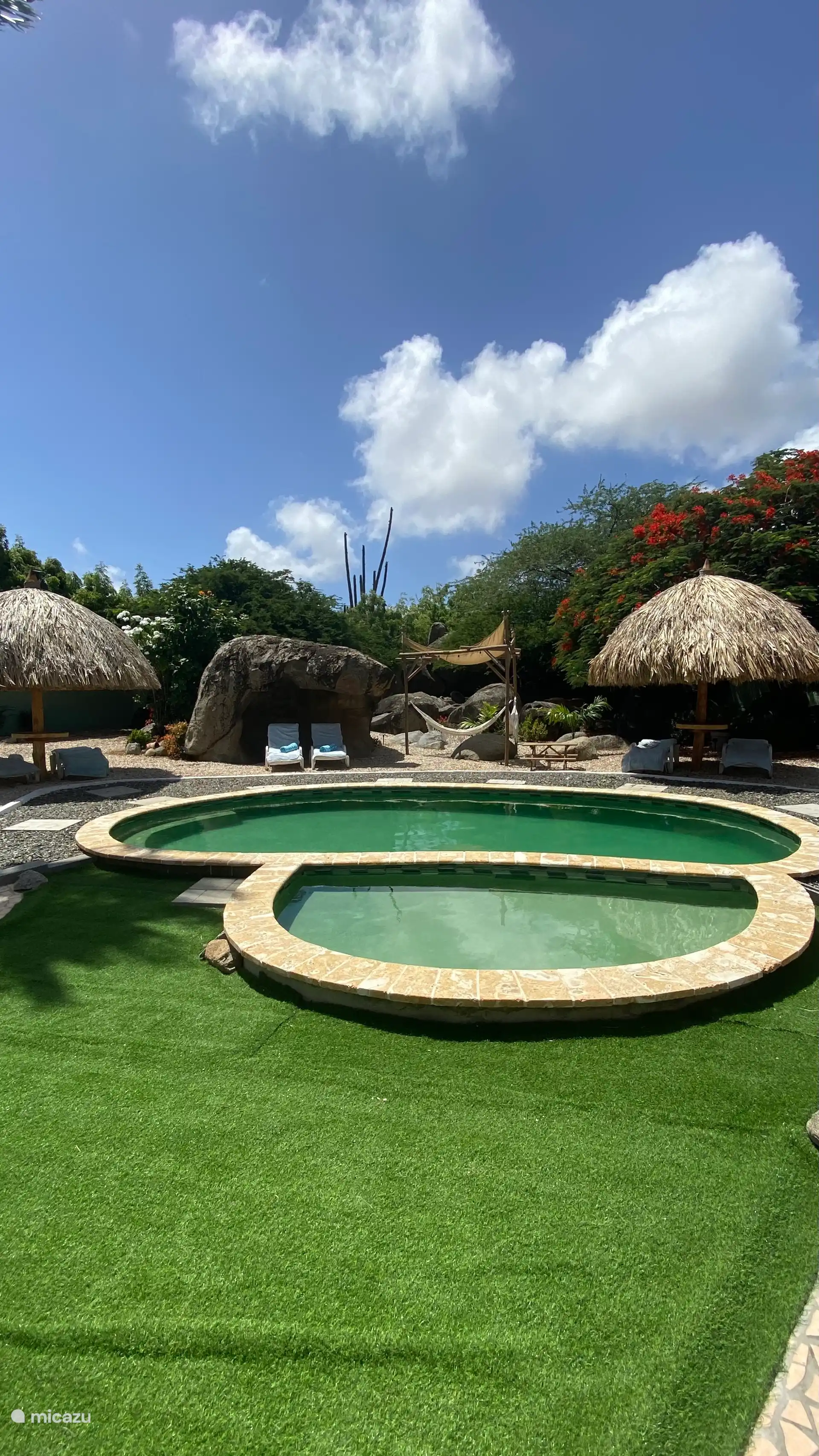 Nuestra hermosa piscina