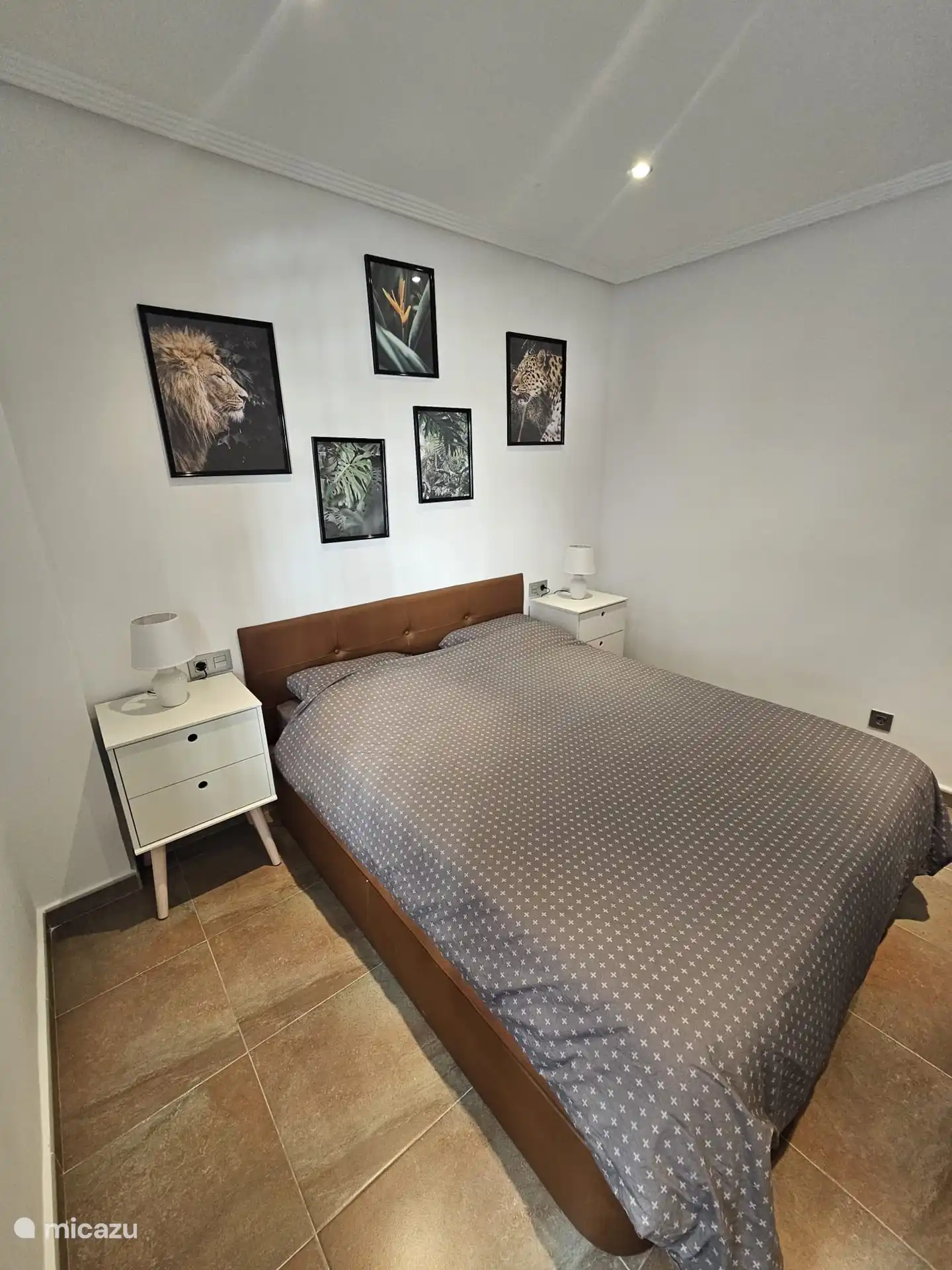 Bedroom with 2 beds and spacious closet