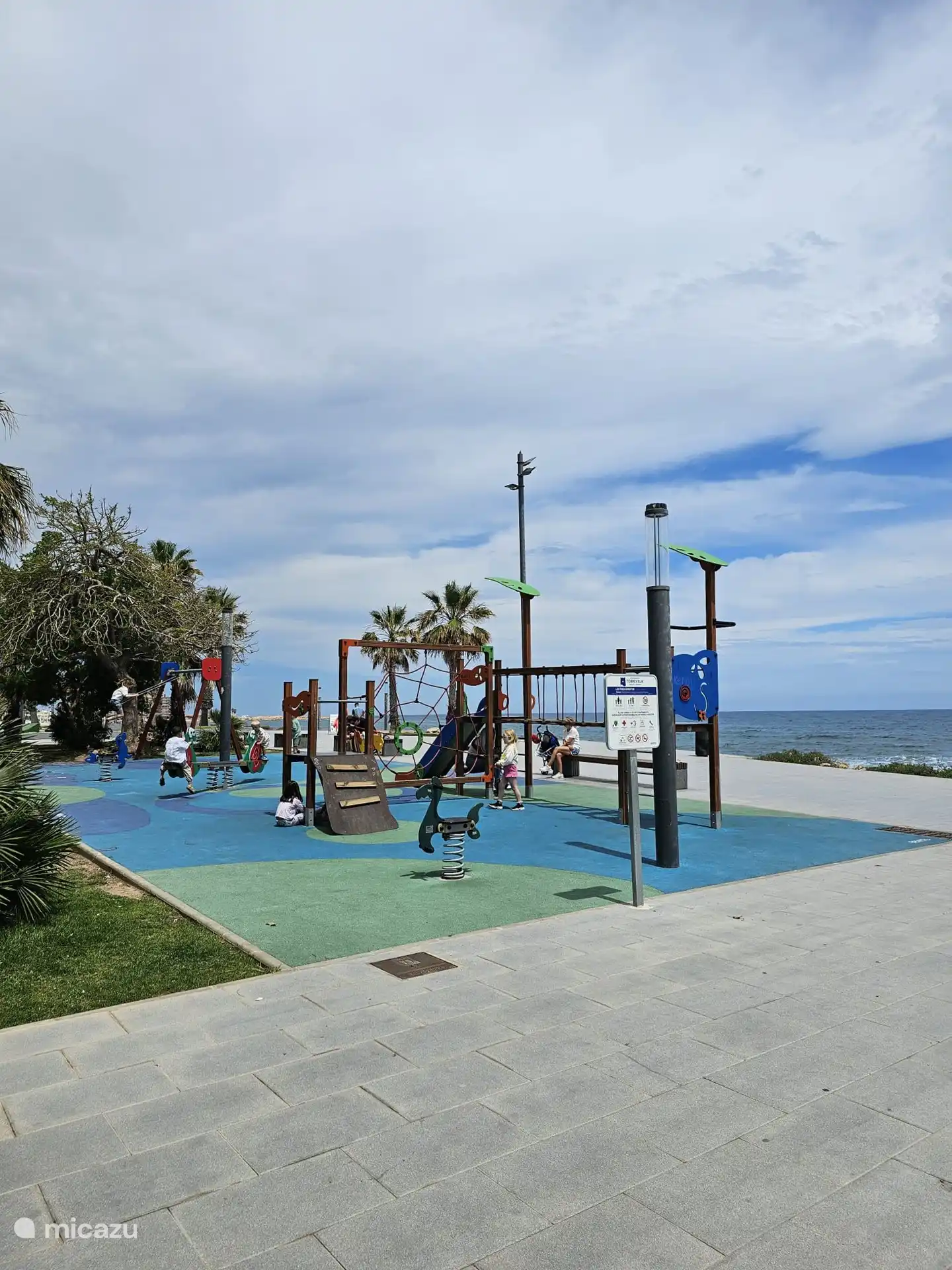 Playground around the corner 