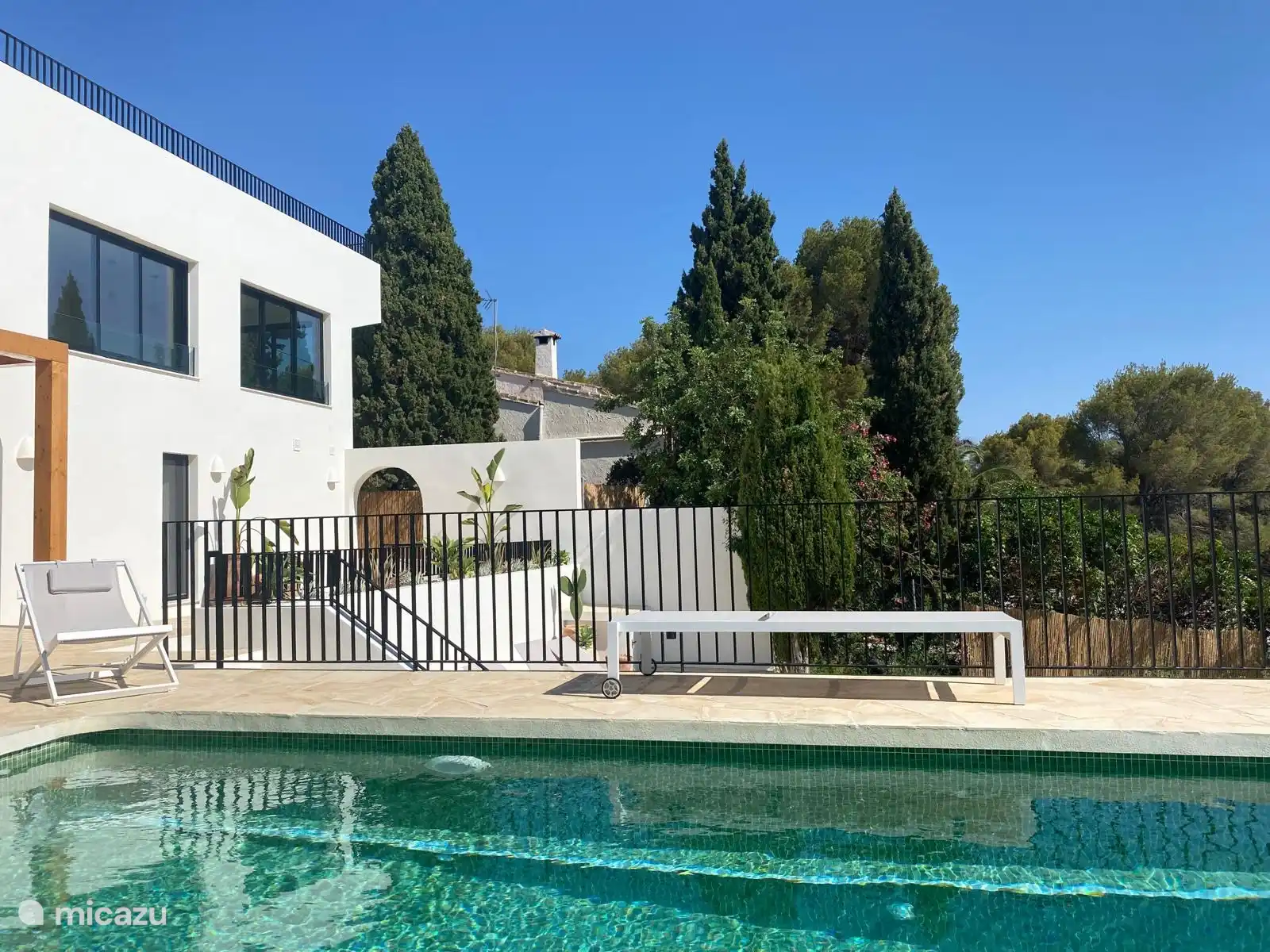 Parte trasera de la casa