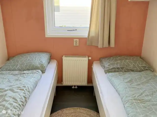 Chalet VakAnsie ! | Pays-Bas, Zélande, Nieuwvliet - chalet Chambre 2x 1 simple.