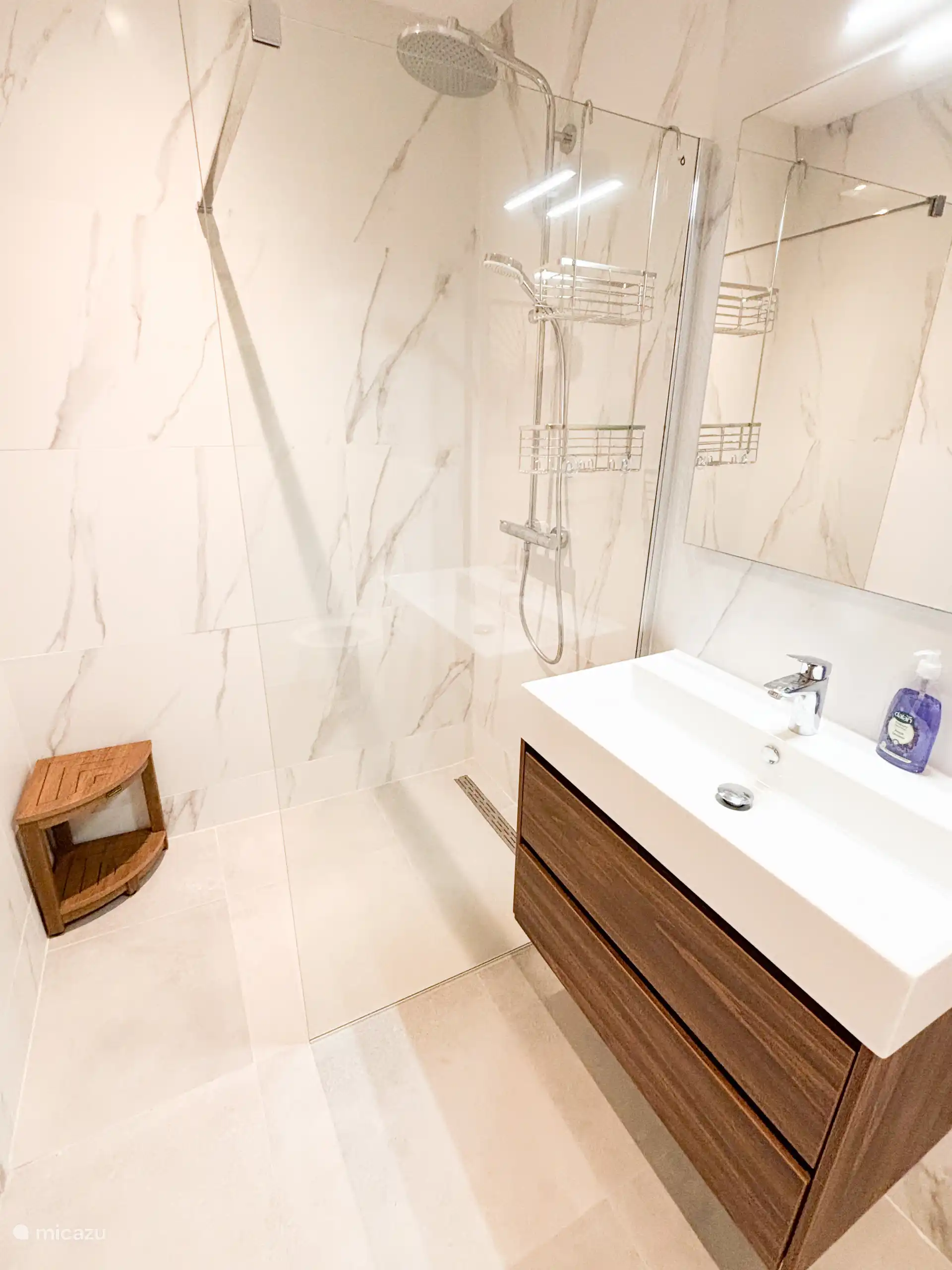 Luxuriöses Badezimmer