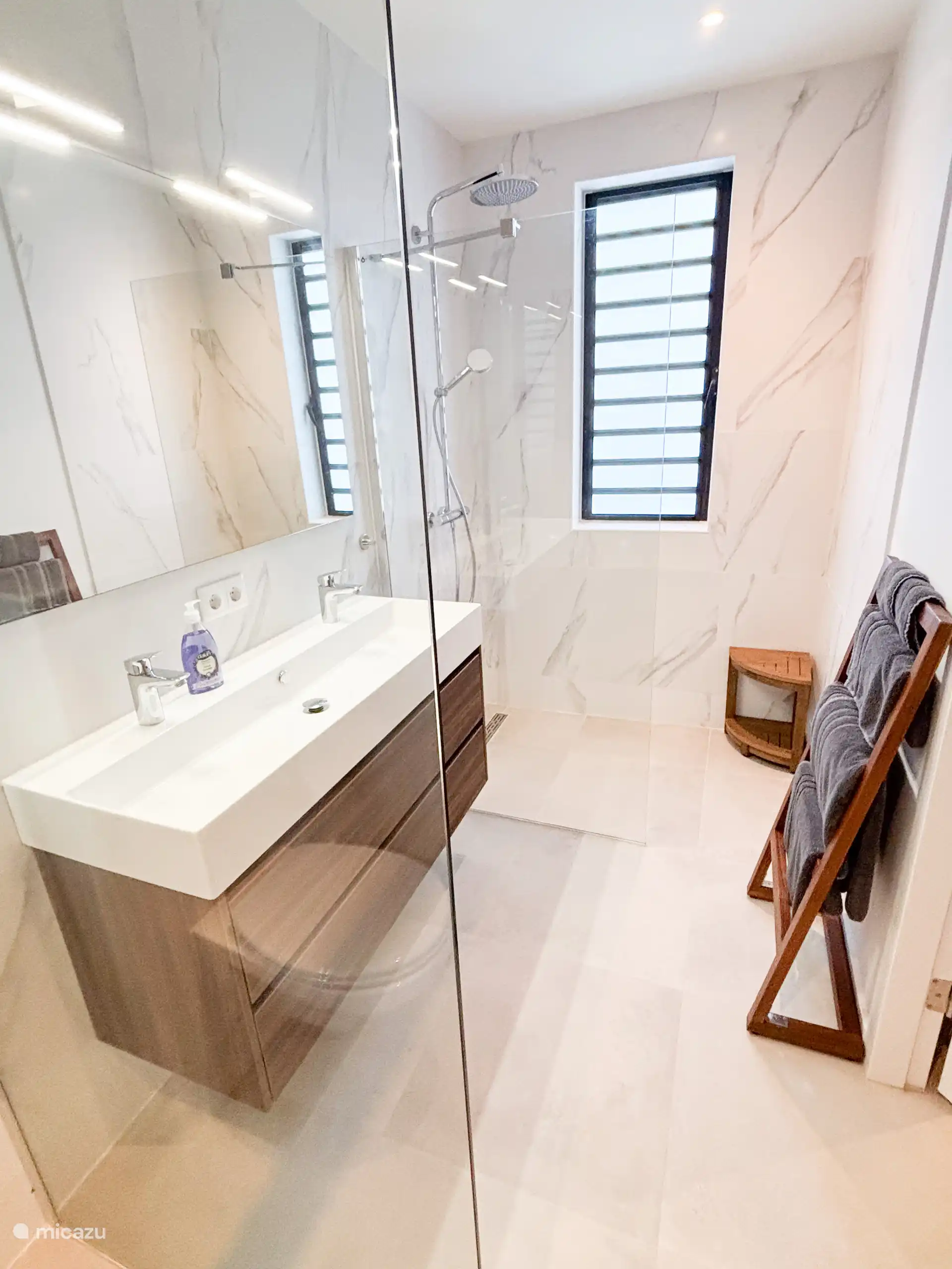 Luxuriöses Badezimmer