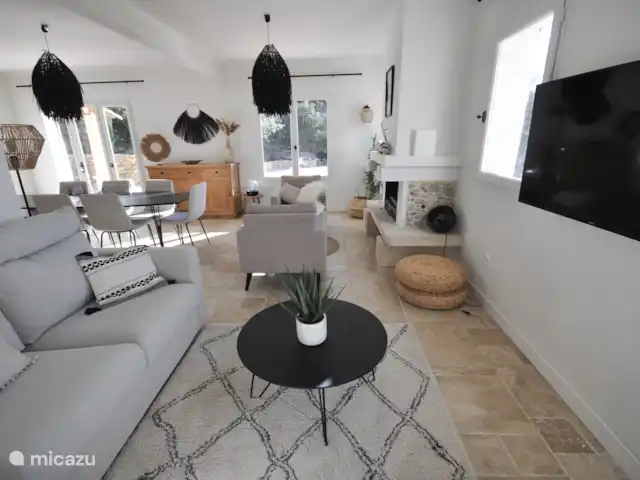 Villa Ciel Bleu | France, Var, Flayosc - villa Salon avec coin salon et télévision intelligente