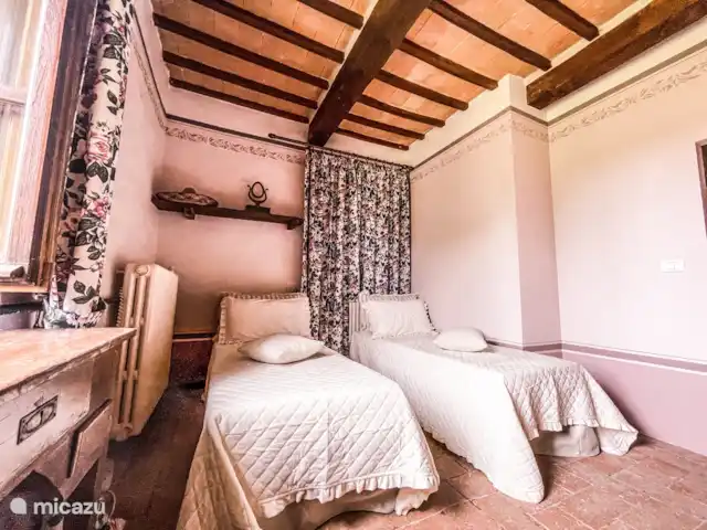 Groepsaccommodatie, Italië, Umbrië, Fratta Todina, villa Villa voor 14p met privé zwembad
