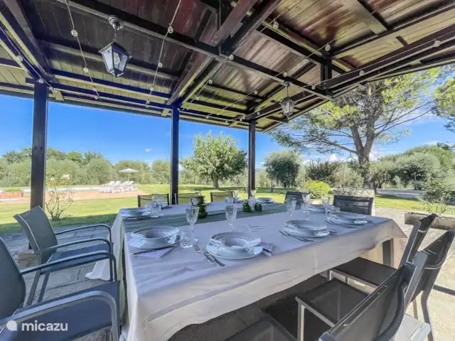 Groepsaccommodatie, Italië, Umbrië, Fratta Todina, villa Villa voor 14p met privé zwembad