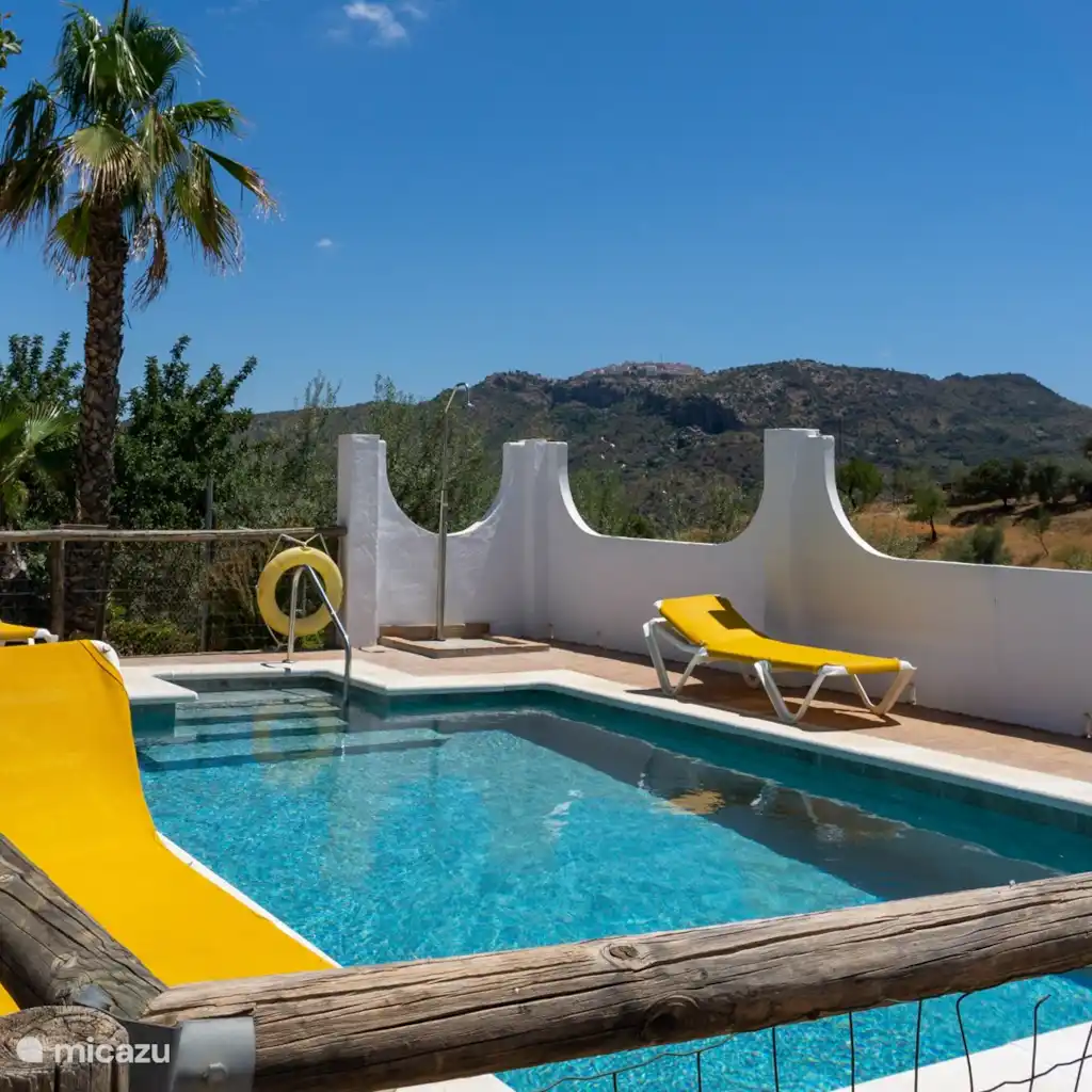 Cottage La Casita del Garrobo in Comares