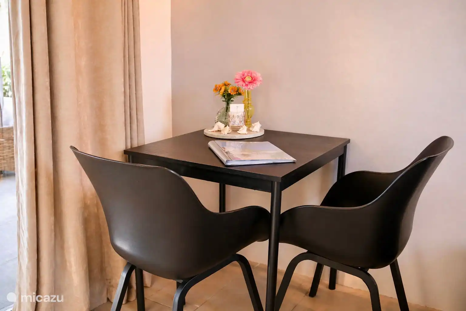 Table dans la cuisine