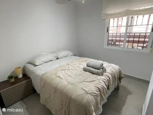 Location de Vacances Espagne, Costa Blanca, Orihuela Costa, maison de vacances - Appartement Orihuela Costa + piscine Chambre 2