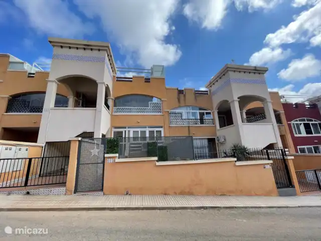 Location de Vacances Espagne, Costa Blanca, Orihuela Costa, maison de vacances - Appartement Orihuela Costa + piscine Vu de la rue