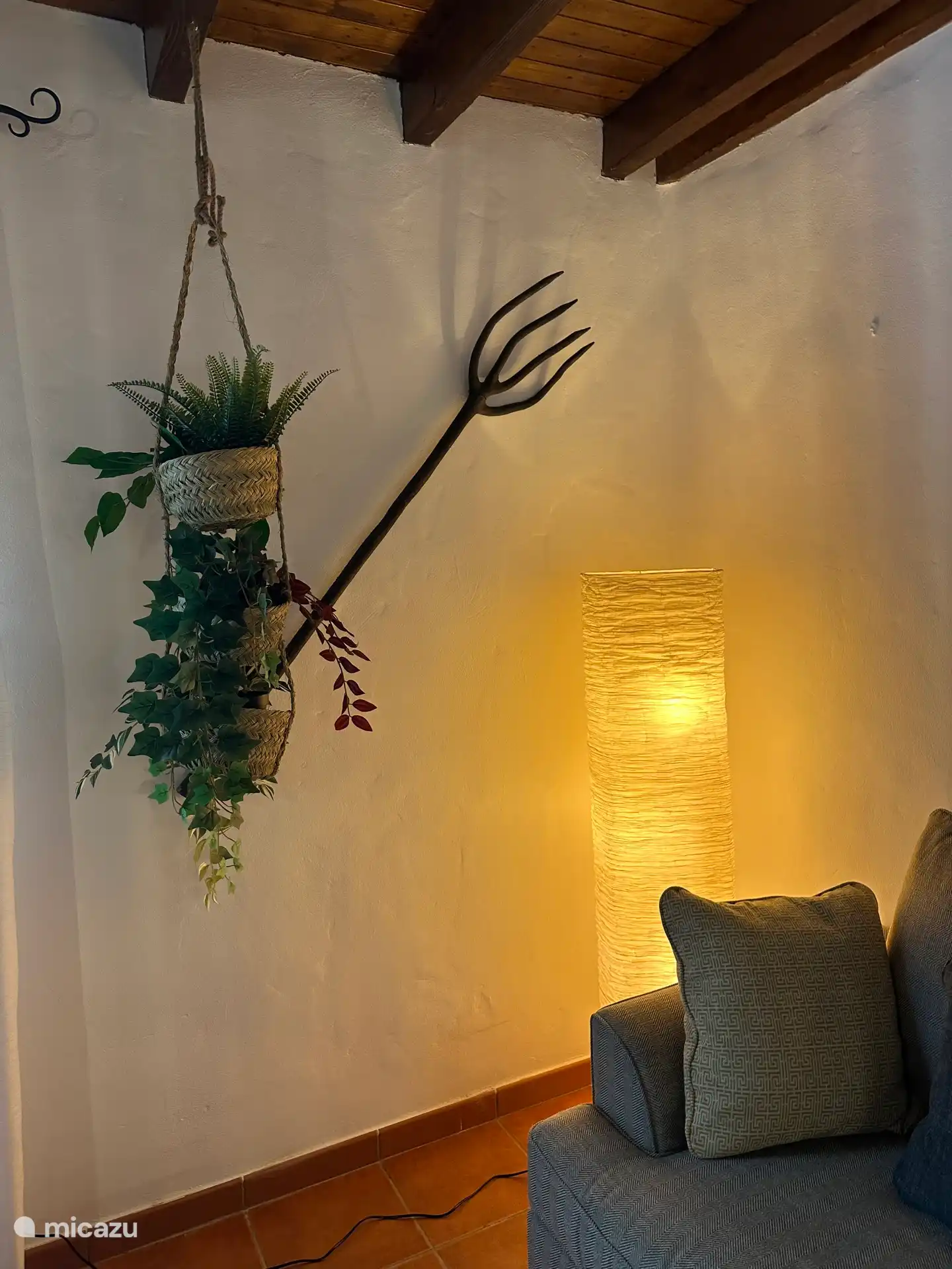 Tenedor de madera canario