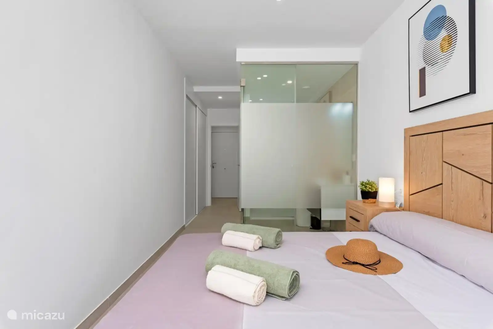 Schlafzimmer mit Suite 