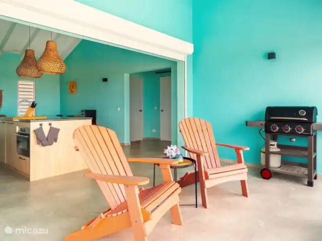 Villa Rolise *Zeezicht* huren in Curaçao, Banda Abou (west), Fontein - villa Beach chairs voor comfortabel Antiliaans genieten