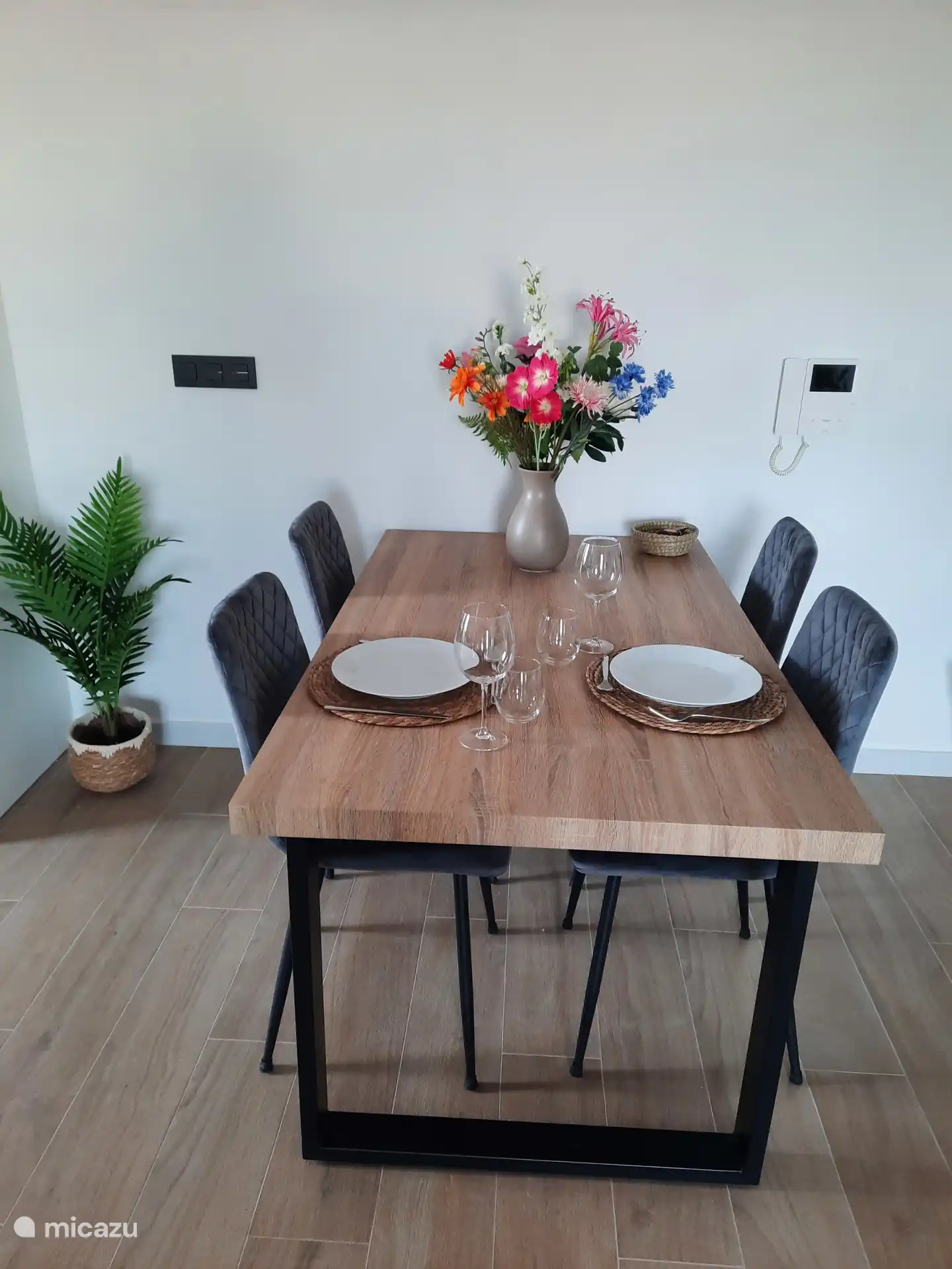 Eethoek voor 4 personen 