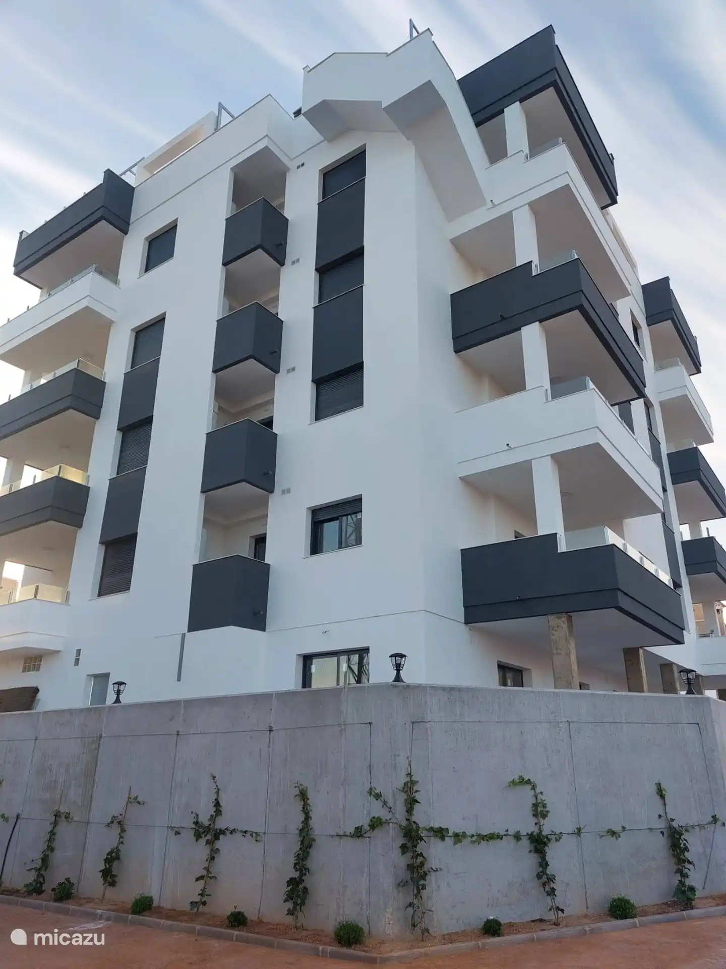 Casa de Perca  en España, Costa Blanca, Orihuela Costa - Apartamento