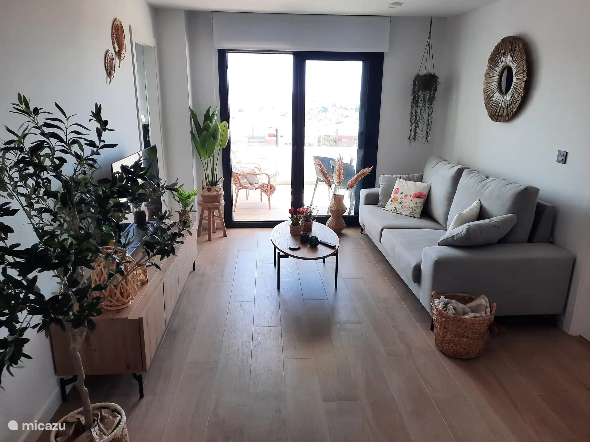 Casa de Perca  en España, Costa Blanca, Orihuela Costa - Apartamento