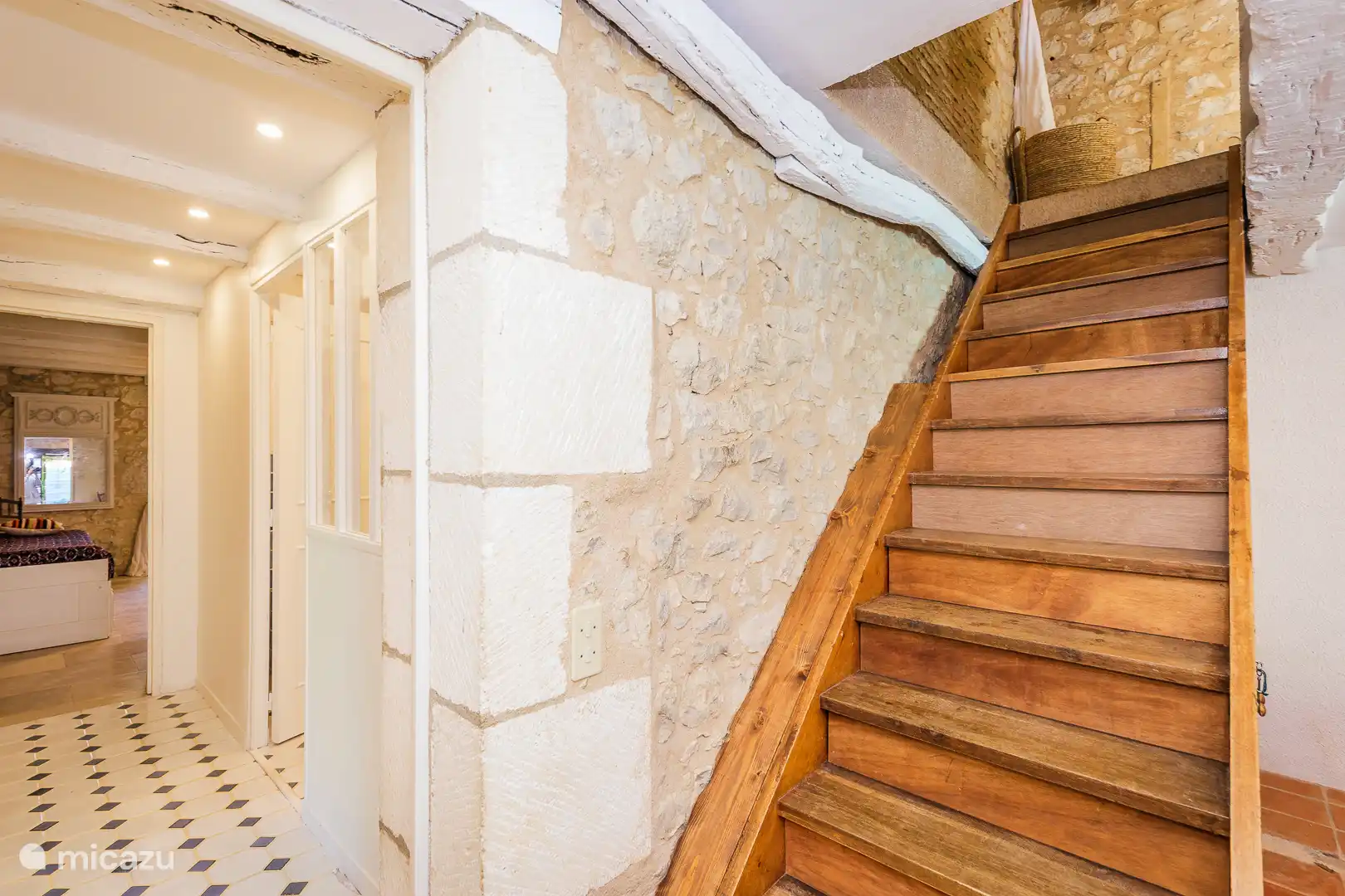 Treppe zum ersten Stock