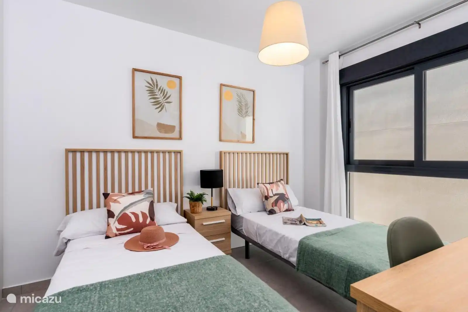 Schlafzimmer mit Einzelbetten 