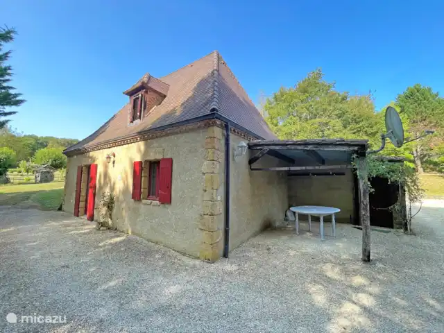 La Petite Borie en Francia, Dordoña, Trémolat - casa de campo / castillo Casa