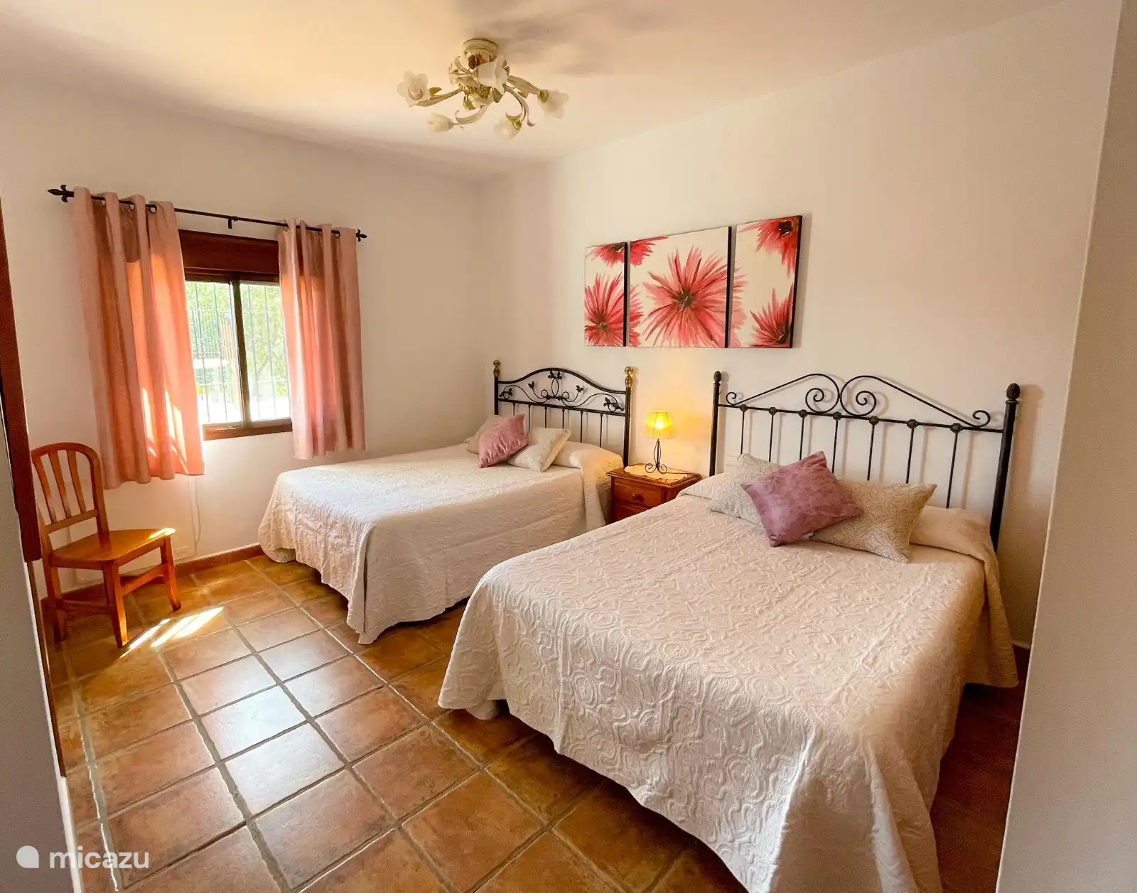 Eingang zum Vierbettzimmer.