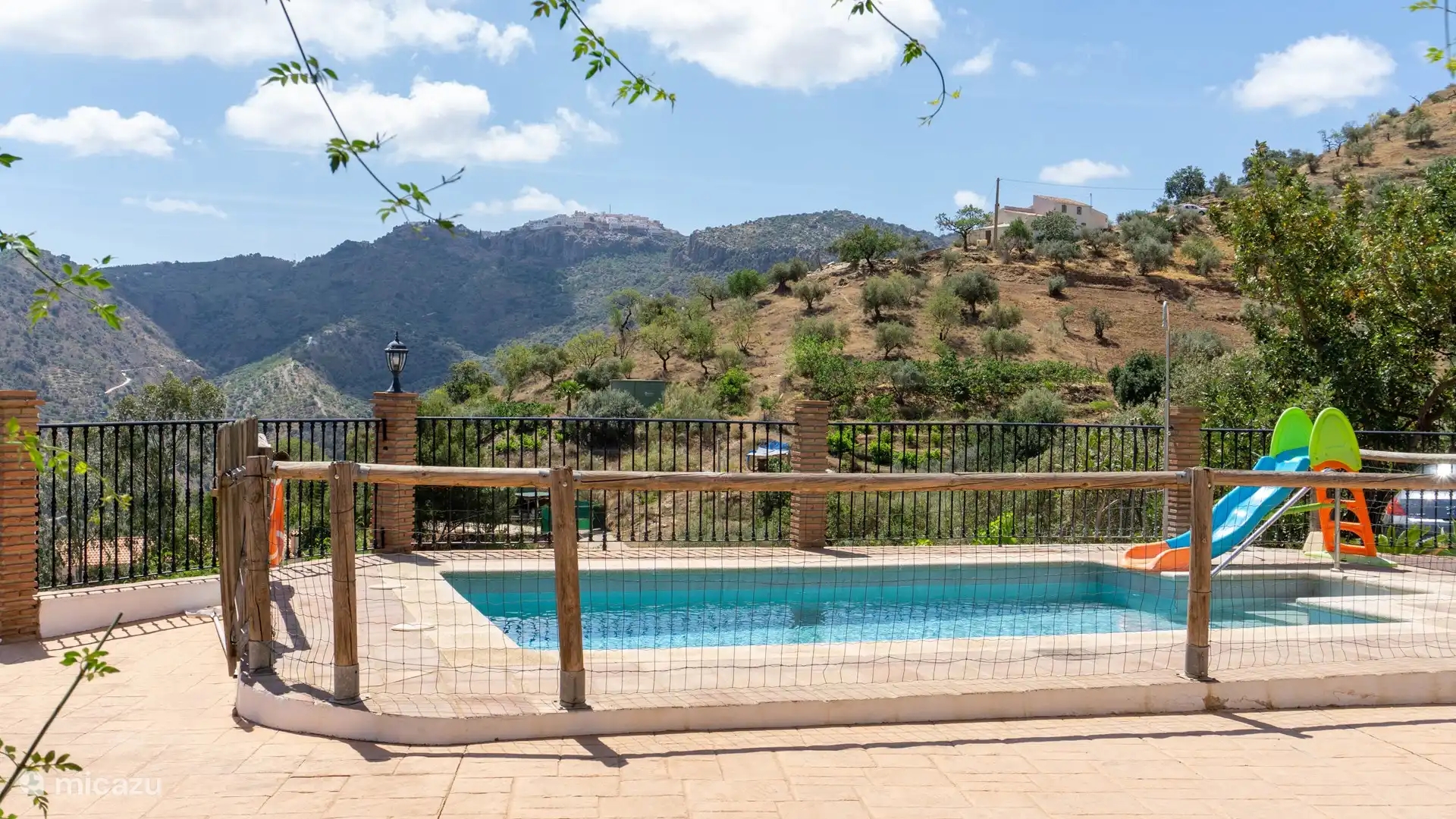 Blick aus der Halle.