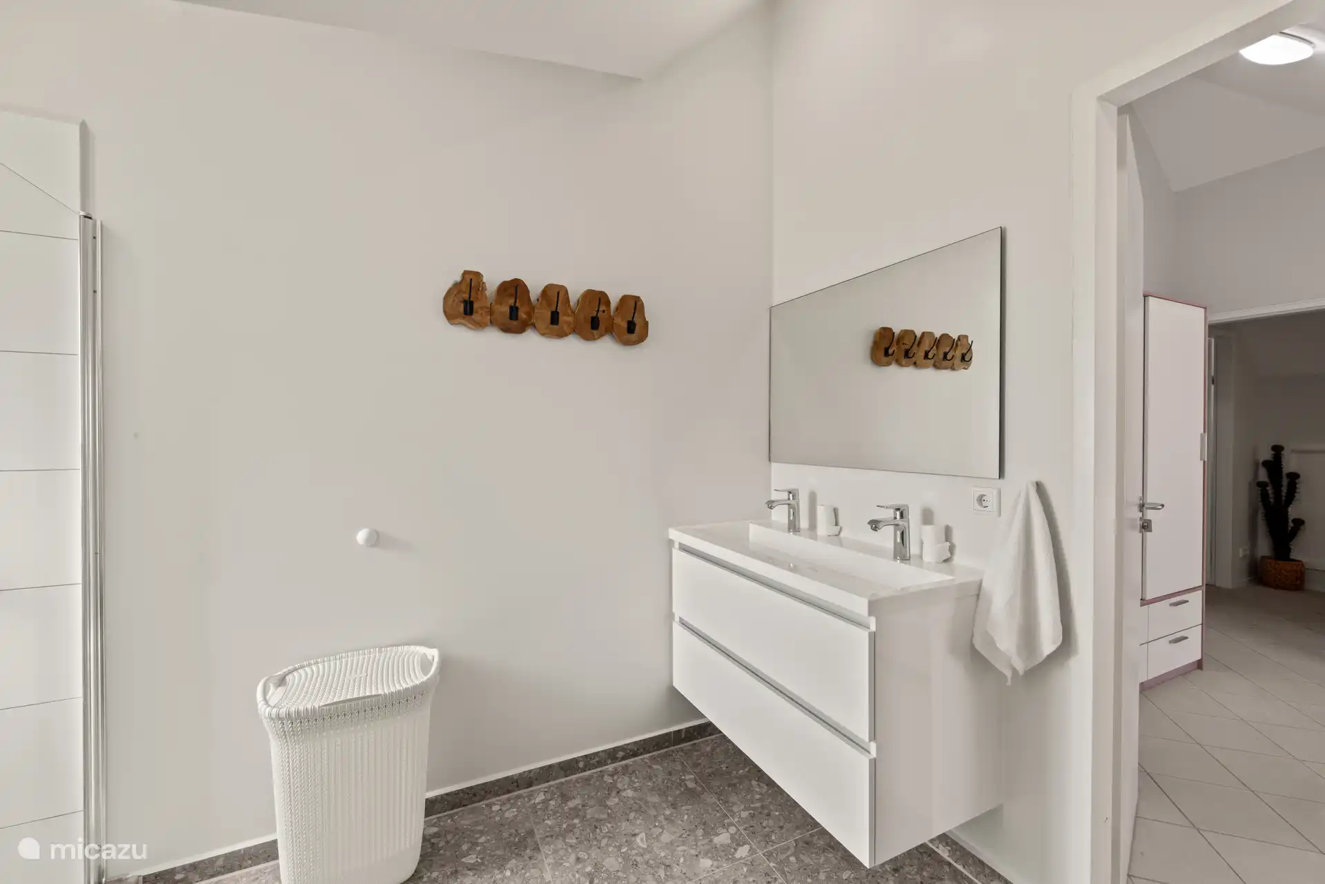 Badezimmer im Obergeschoss