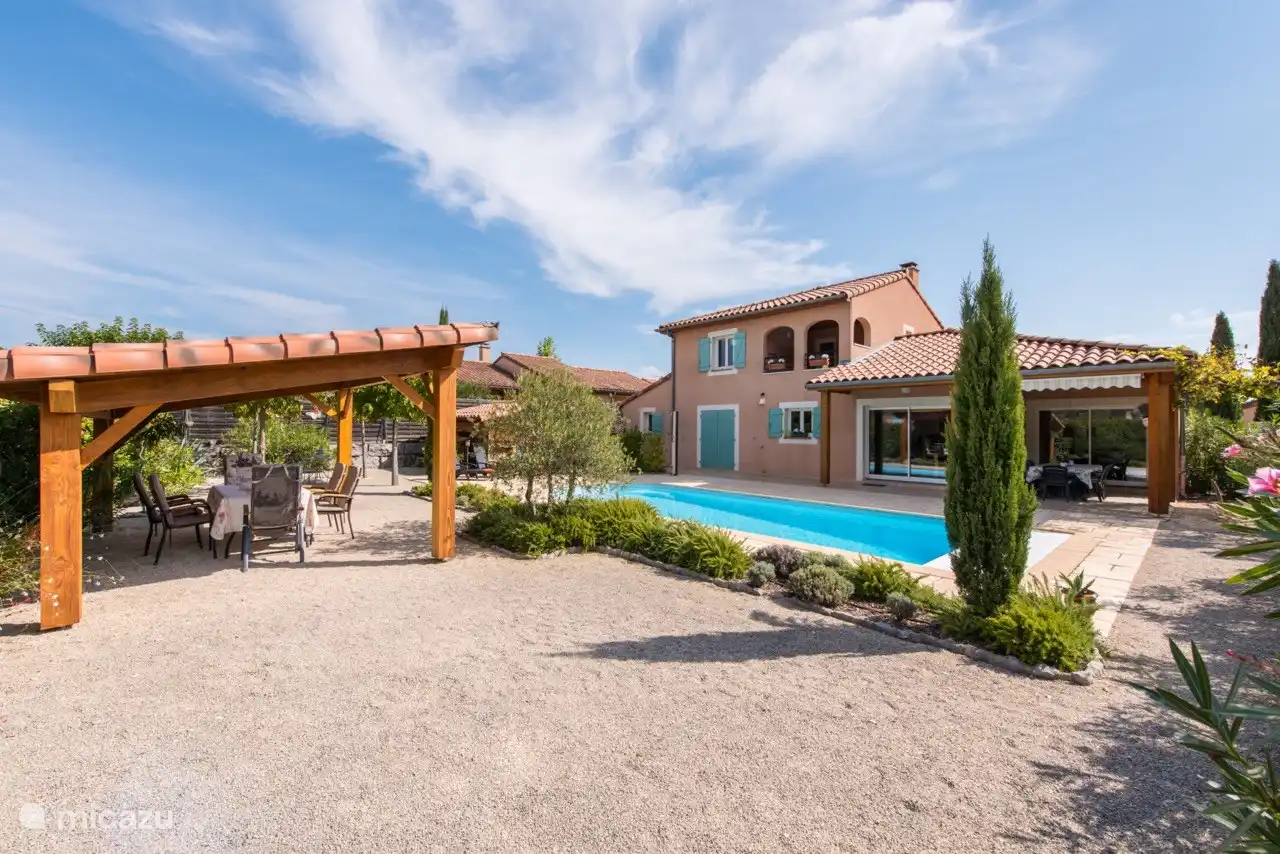 Apto para niños, Francia, Ardecha, Vallon-Pont-d'Arc, villa Villa Bellevue