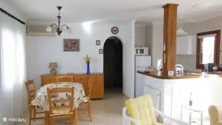 Salon avec kitchenette
