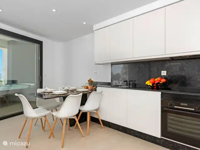 Apartamento Elegance Junogu en España, Costa Cálida, Lo Pagán - apartamento Cocina con mesa de comedor