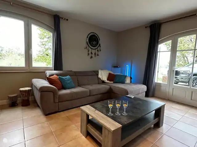 Location de Vacances France, Lot-et-Garonne, Paulhiac, maison de vacances - Domaine Quintèss - Maison Salon